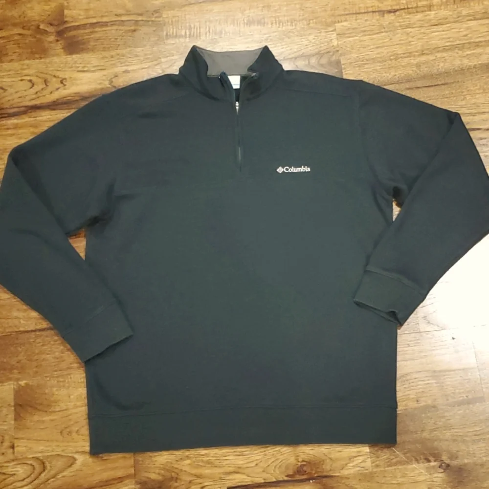 Mens Columbia green 1/4 zip pullover size M